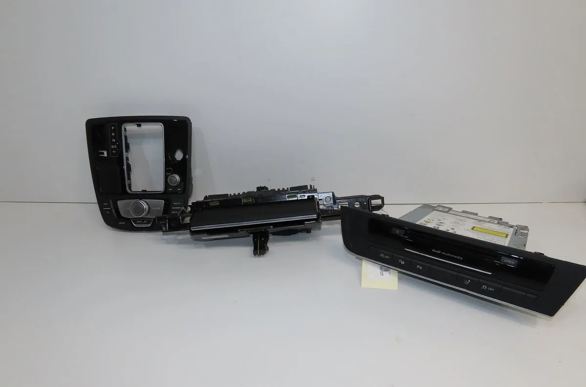 Autoradio Audi A7 Sportback (4GA, 4GF) 3.0 tdi quattro (2010-2015) occasion