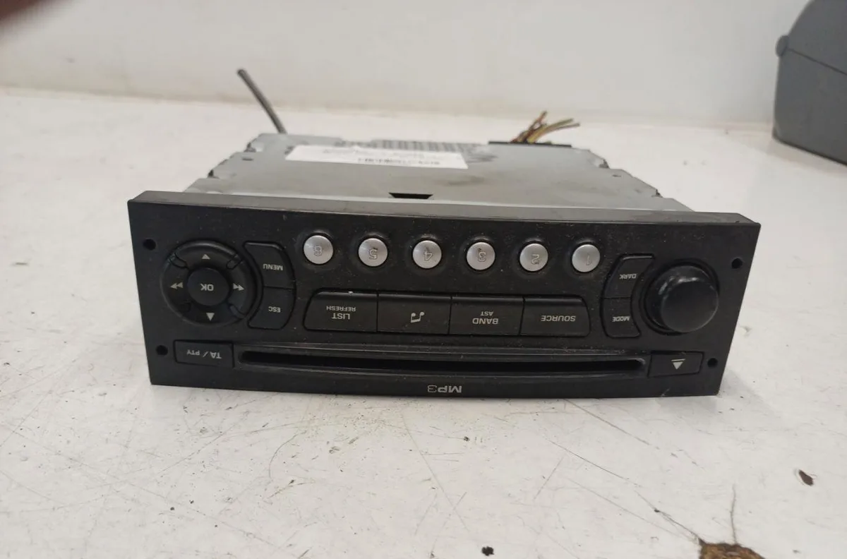 Autoradio CITROEN BERLINGO 2 PHASE 1 occasion