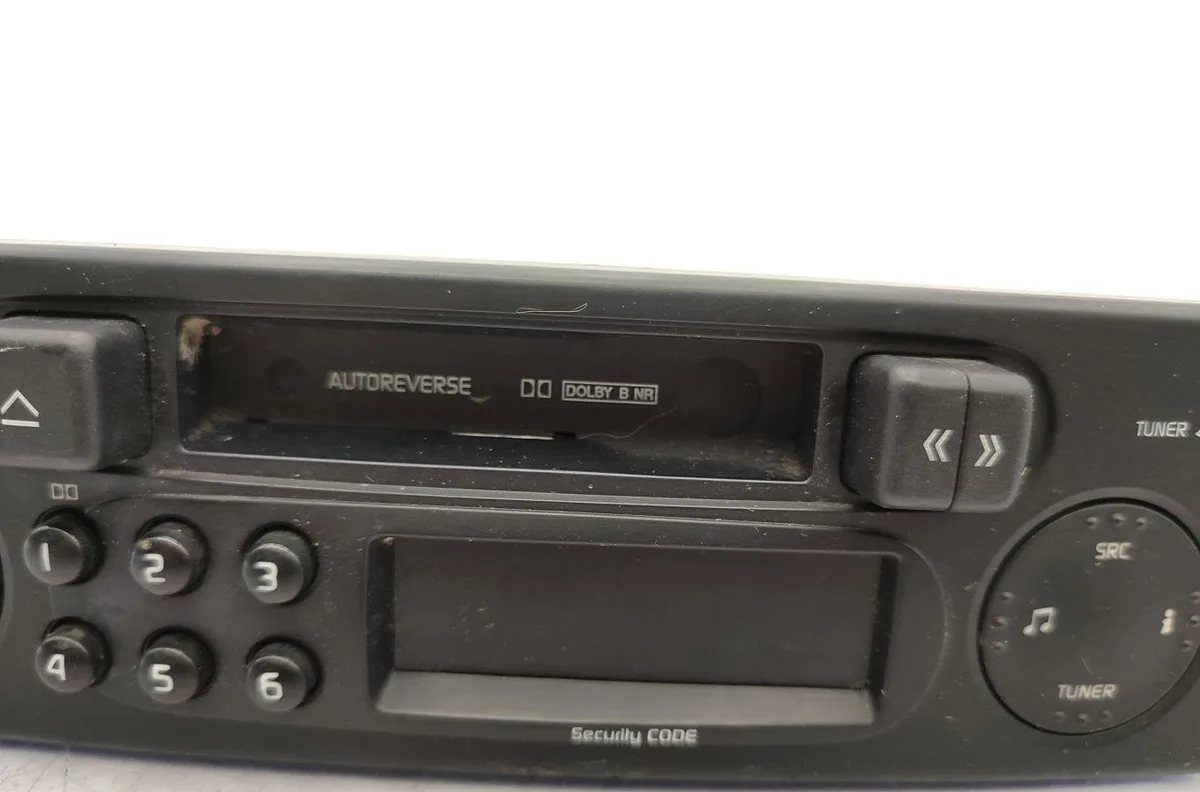 Autoradio DACIA LOGAN 1 PHASE 1 occasion