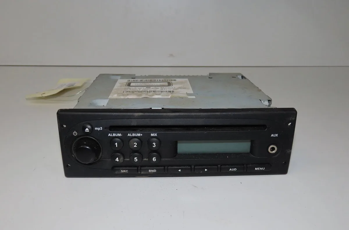 Autoradio Dacia LOGAN MCV (KS_) 1.5 dci (ks04) (2010-2013) occasion