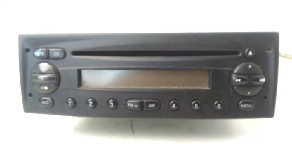 Autoradio Iveco DAILY V Camionnette 35c15 v, 40c15 v, 45c15 v, 50c15 v, 60c15 v,65c15 v (2011-2014) occasion
