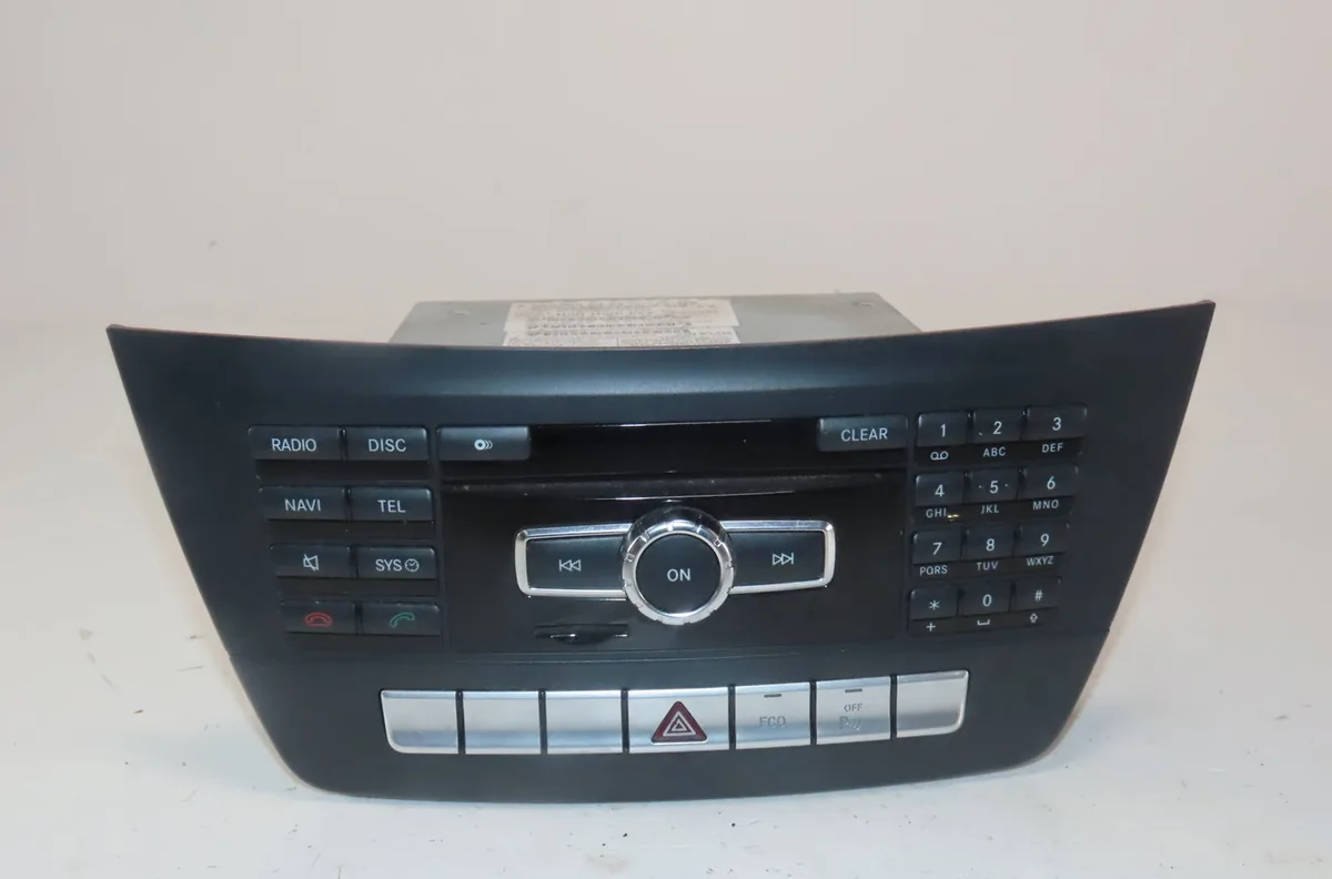 Autoradio Mercedes-benz CLASSE C Coupé (C204) C 250 cdi (204.303) (2011) occasion