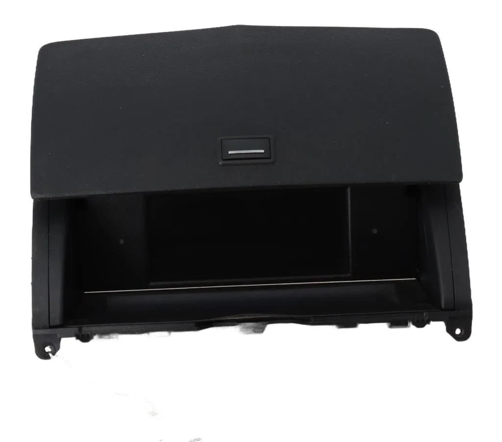 Autoradio Mercedes-benz CLASSE C (W204) C 220 cdi (204.002) (2008-2014) 4 portes occasion