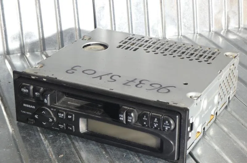Autoradio NISSAN ALMERA 1 PHASE 2 occasion