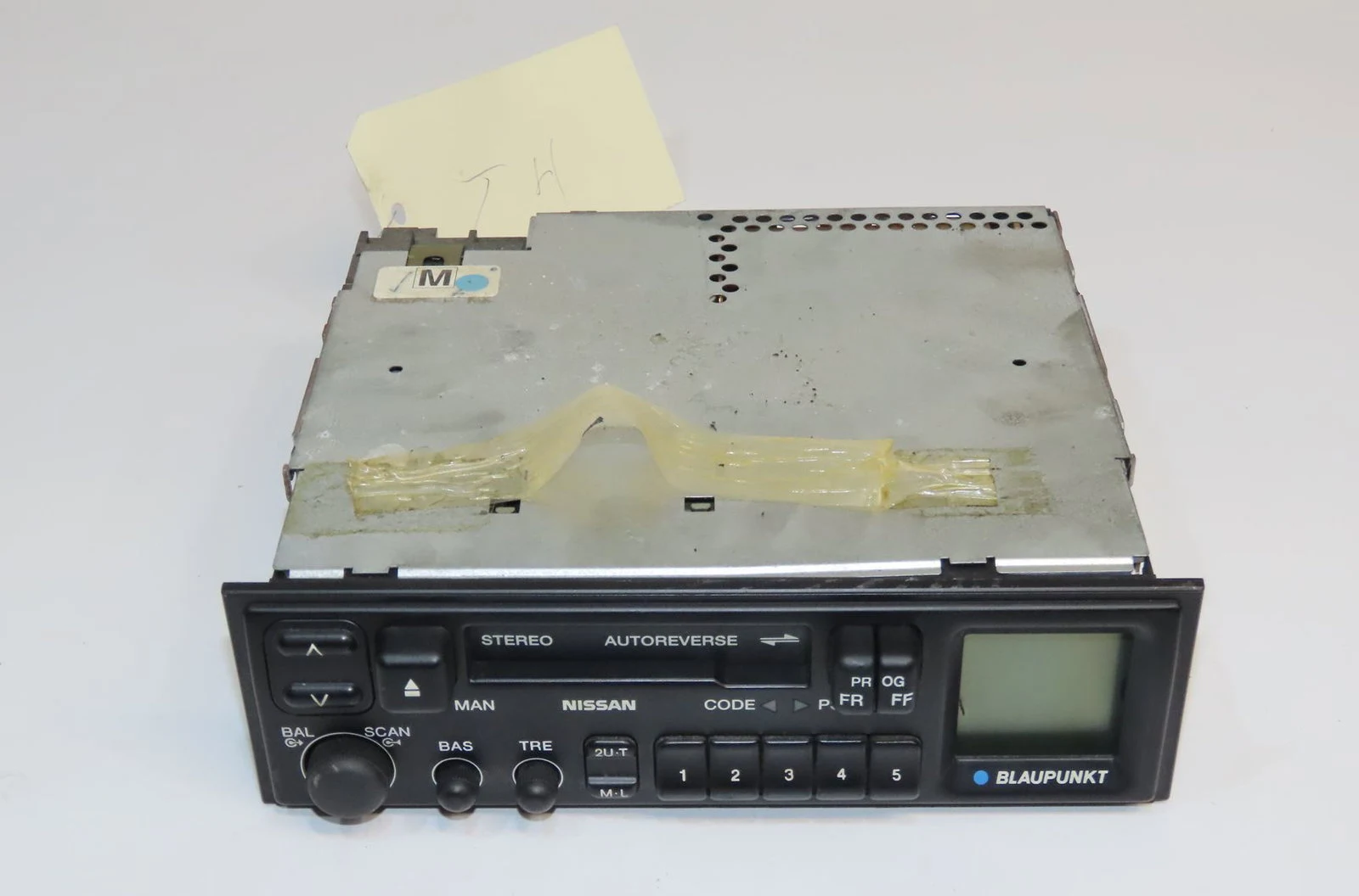 Autoradio Nissan MICRA II (K11) 1.3 i 16v (1992-2000) occasion