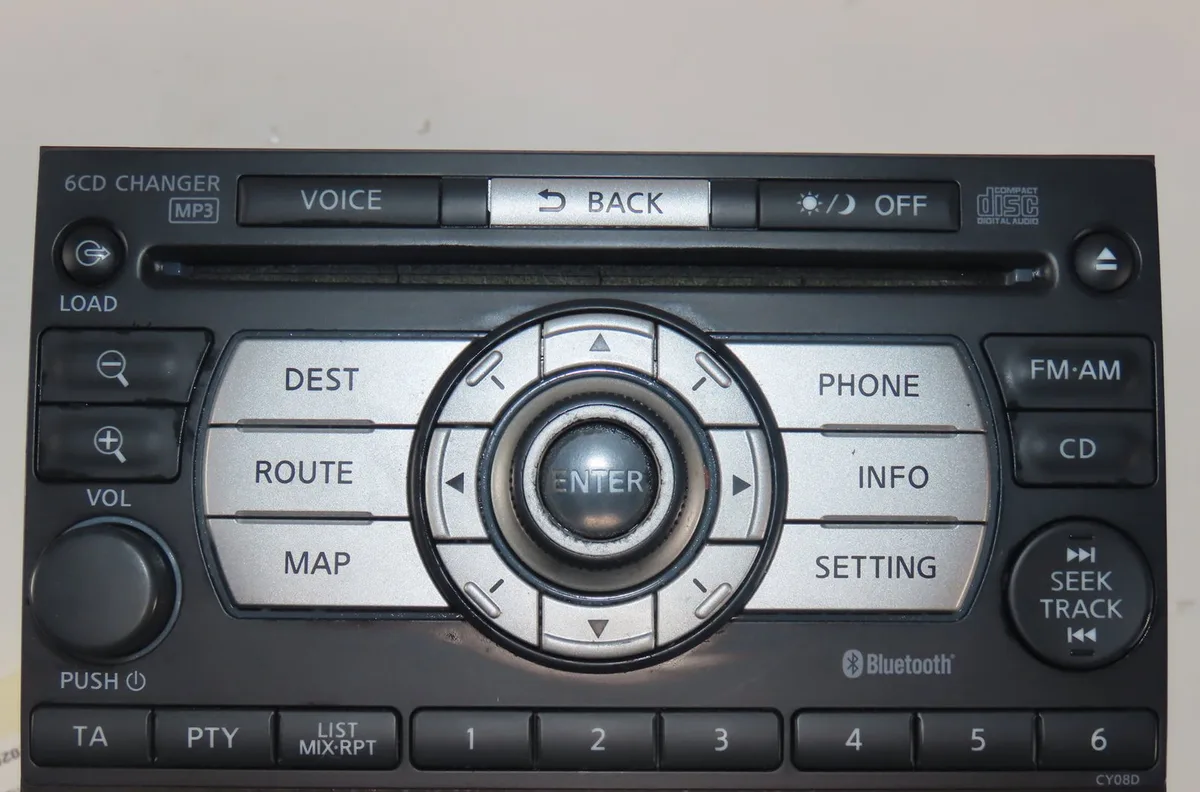 Autoradio Nissan X-TRAIL II (T31) 2.0 dci 4x4 (2007-2013) occasion