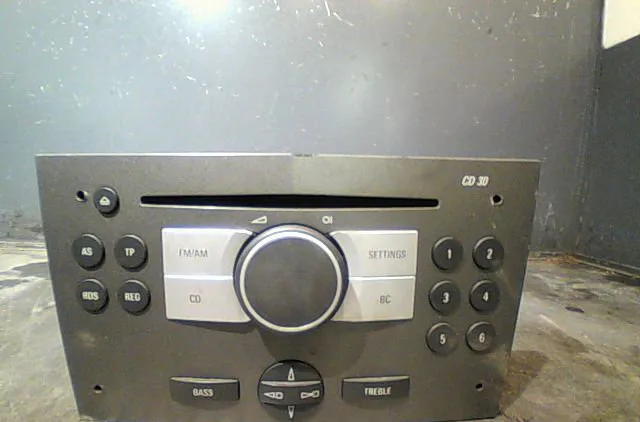 Autoradio Opel ASTRA H (A04) 1.7 cdti (l48) (2004-2010) 5 portes occasion