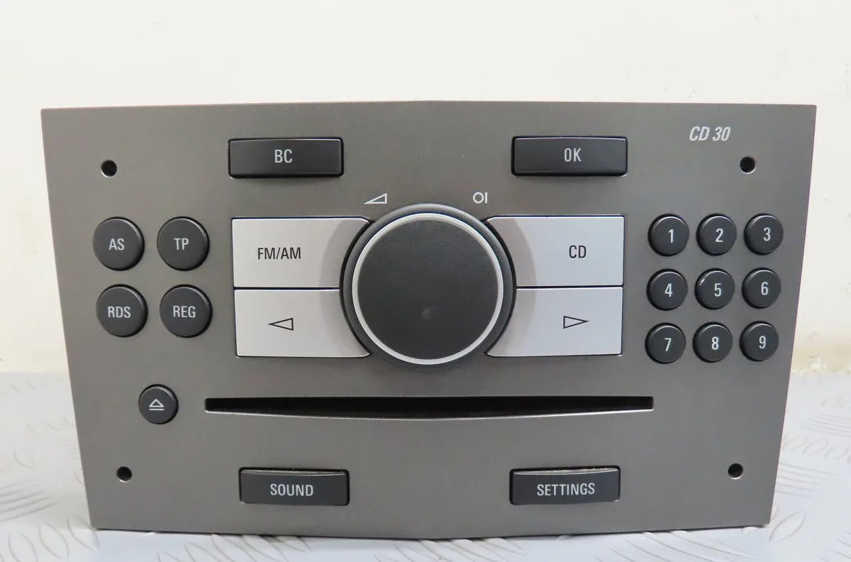 Autoradio Opel ASTRA H (A04) 1.7 cdti (l48) (2004-2010) 5 portes occasion