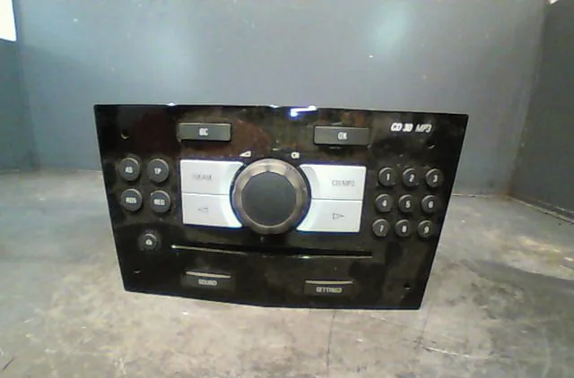Autoradio OPEL CORSA 2010 occasion