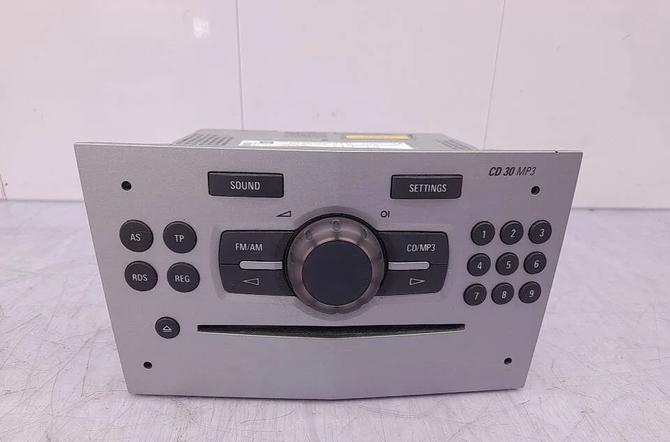 Autoradio OPEL CORSA D PHASE 1 occasion