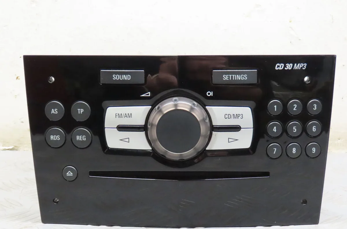 Autoradio Opel CORSA D (S07) 1.2 (l08, l68) (2006-2014) 5 portes occasion