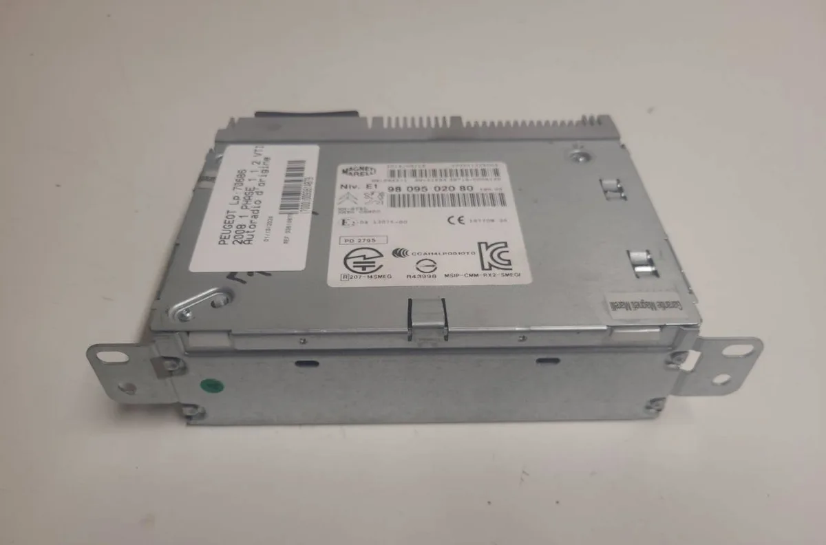Autoradio Peugeot 2008 I (CU_) 1.2 vti (2013-2018) occasion