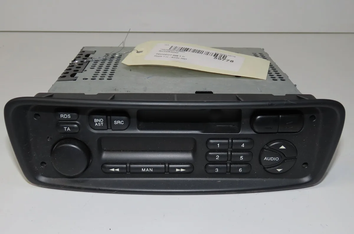 Autoradio Peugeot 206 3-5 portes (2A-C) 1.1 i (1998-2007) occasion