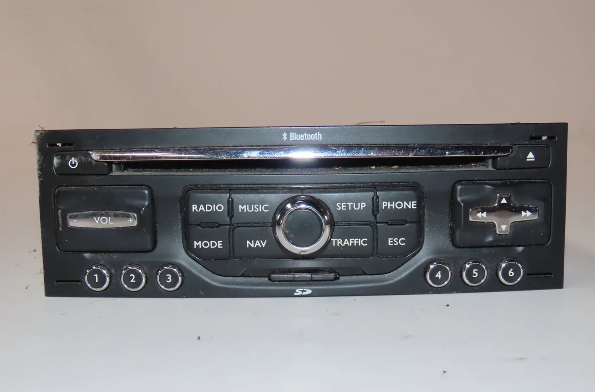 Autoradio Peugeot 3008 Monospace (0U_) 2.0 hdi 150 - bluehdi 150 (2009-2016) 5 portes occasion
