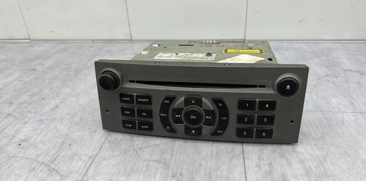 Autoradio PEUGEOT 407 PHASE 1 occasion