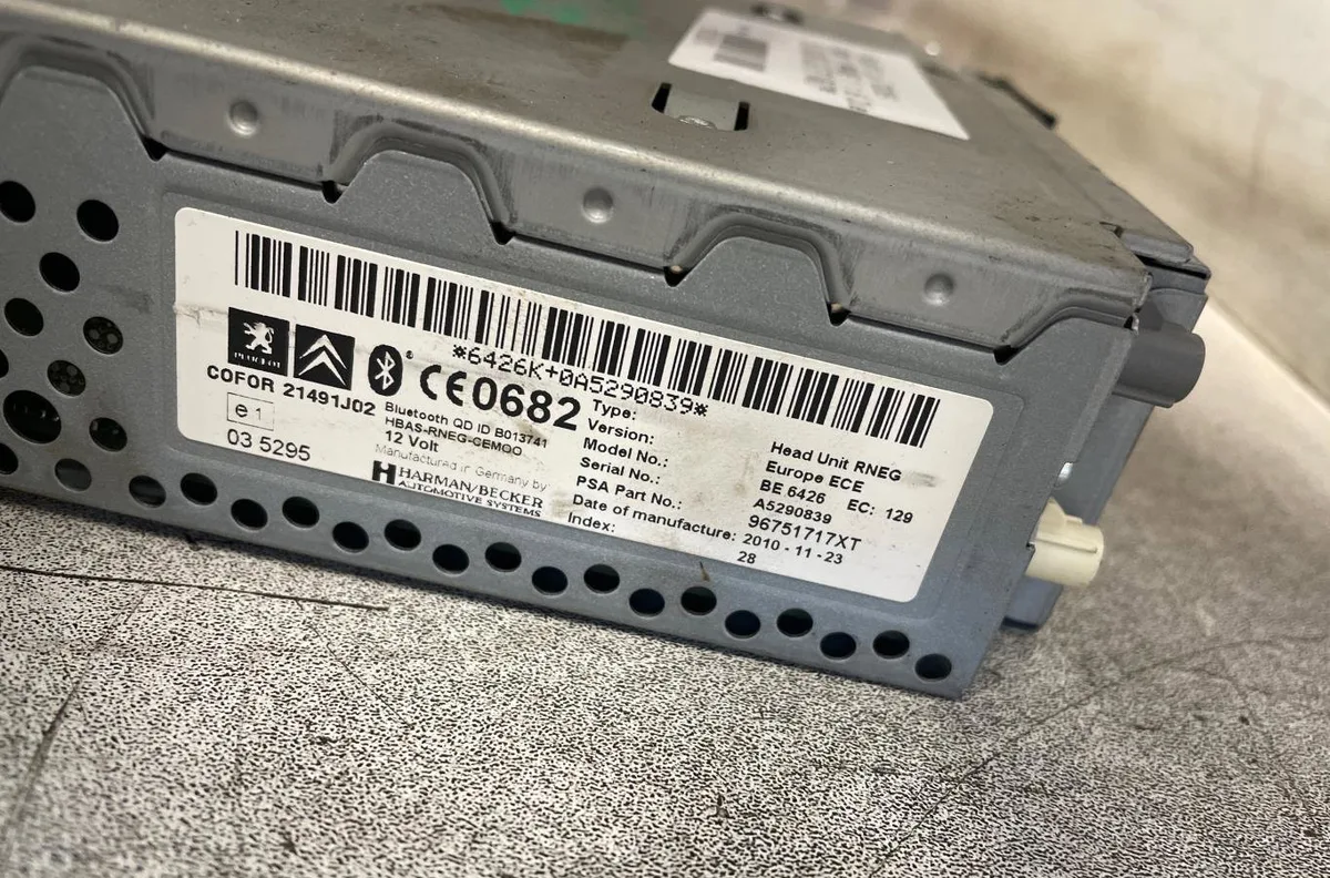 Autoradio Peugeot 5008 (0U_, 0E_) 1.6 hdi (2010-2017) 5 portes occasion