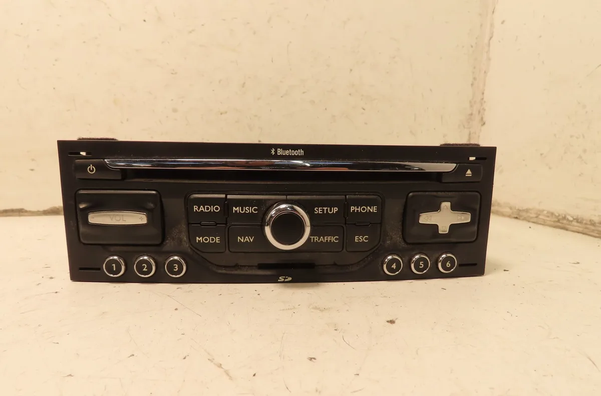 Autoradio Peugeot 5008 (0U_, 0E_) 1.6 hdi (2010-2017) occasion