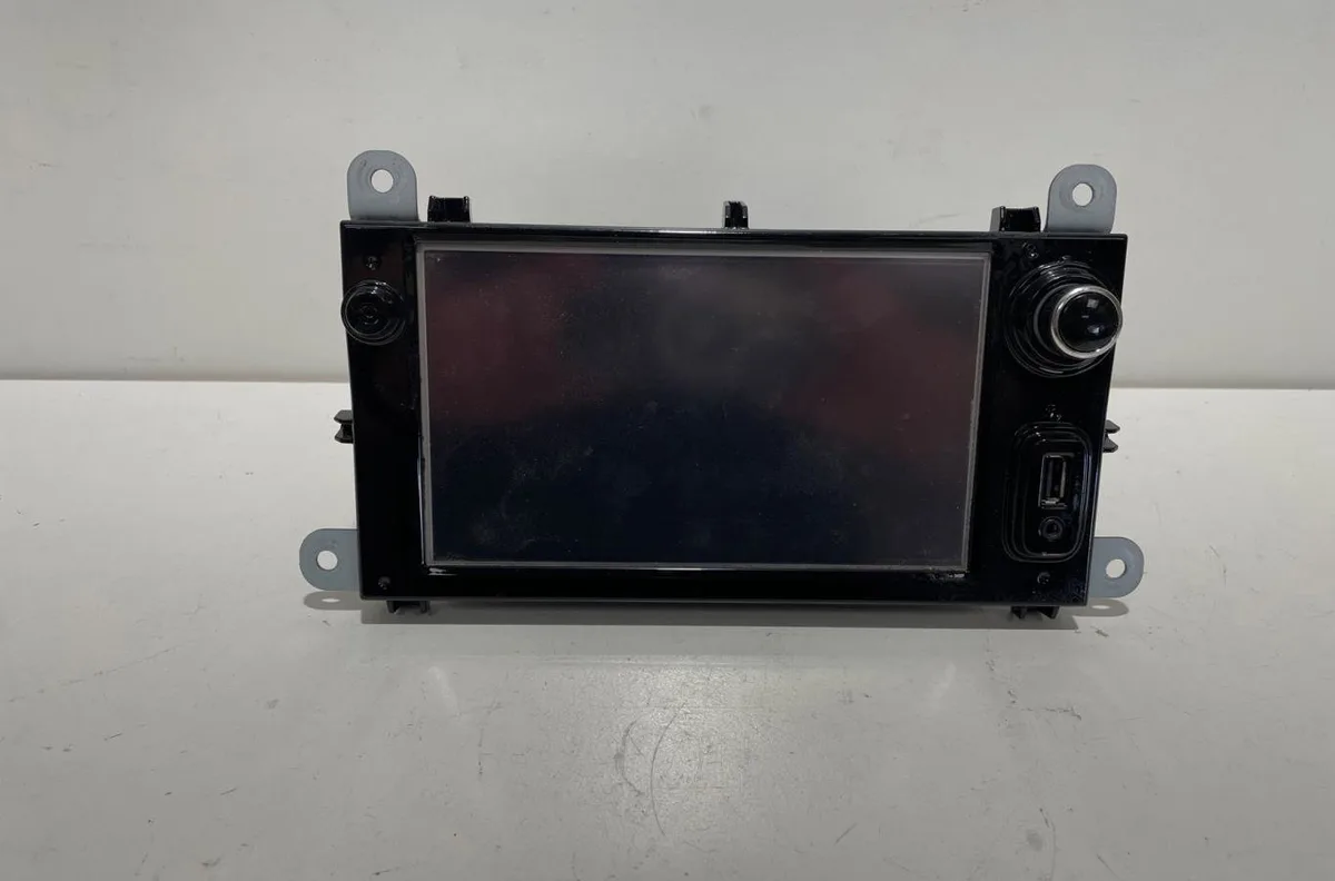 Autoradio RENAULT CLIO 4 PHASE 1 BREAK occasion