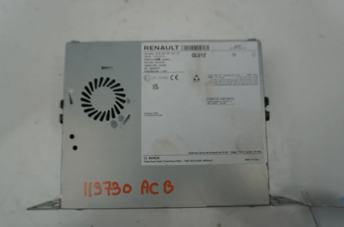 Autoradio Renault CLIO V (B7_) 1.6 e-tech 145 (b7mu) (2022) occasion