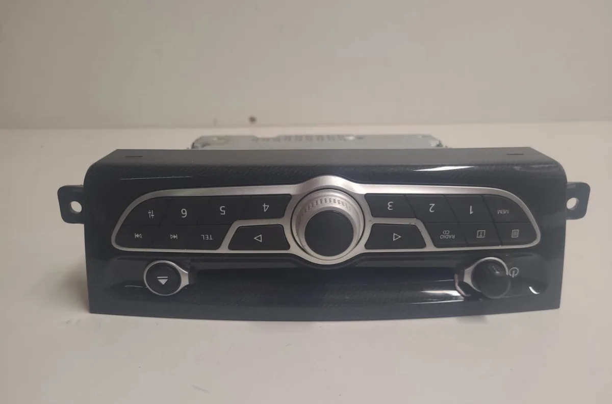 Autoradio Renault KOLEOS I (HY_) 2.0 dci (hy0k) (2008) occasion
