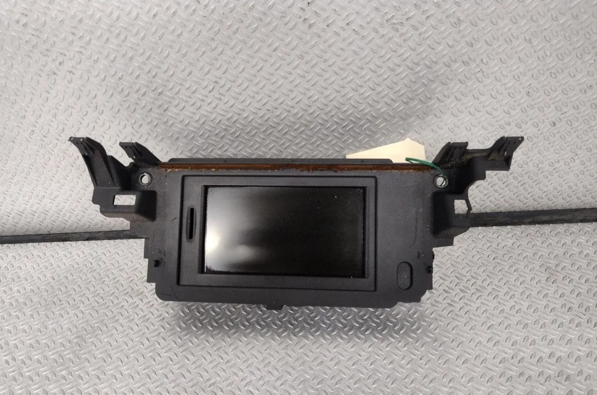 Autoradio Renault LAGUNA Coupé (DT0-1) 2.0 dci (dt01, dt08, dt09, dt0k, dt12, dt1c, dt1d, dt1m,... (2008-2015) 2 portes 