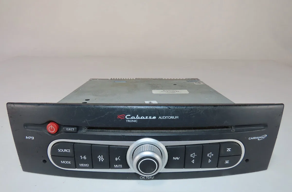 Autoradio Renault LAGUNA II Grandtour (KG0-1_) 1.9 dci (kg1a, kg1w, kg0g) (2005-2007) occasion