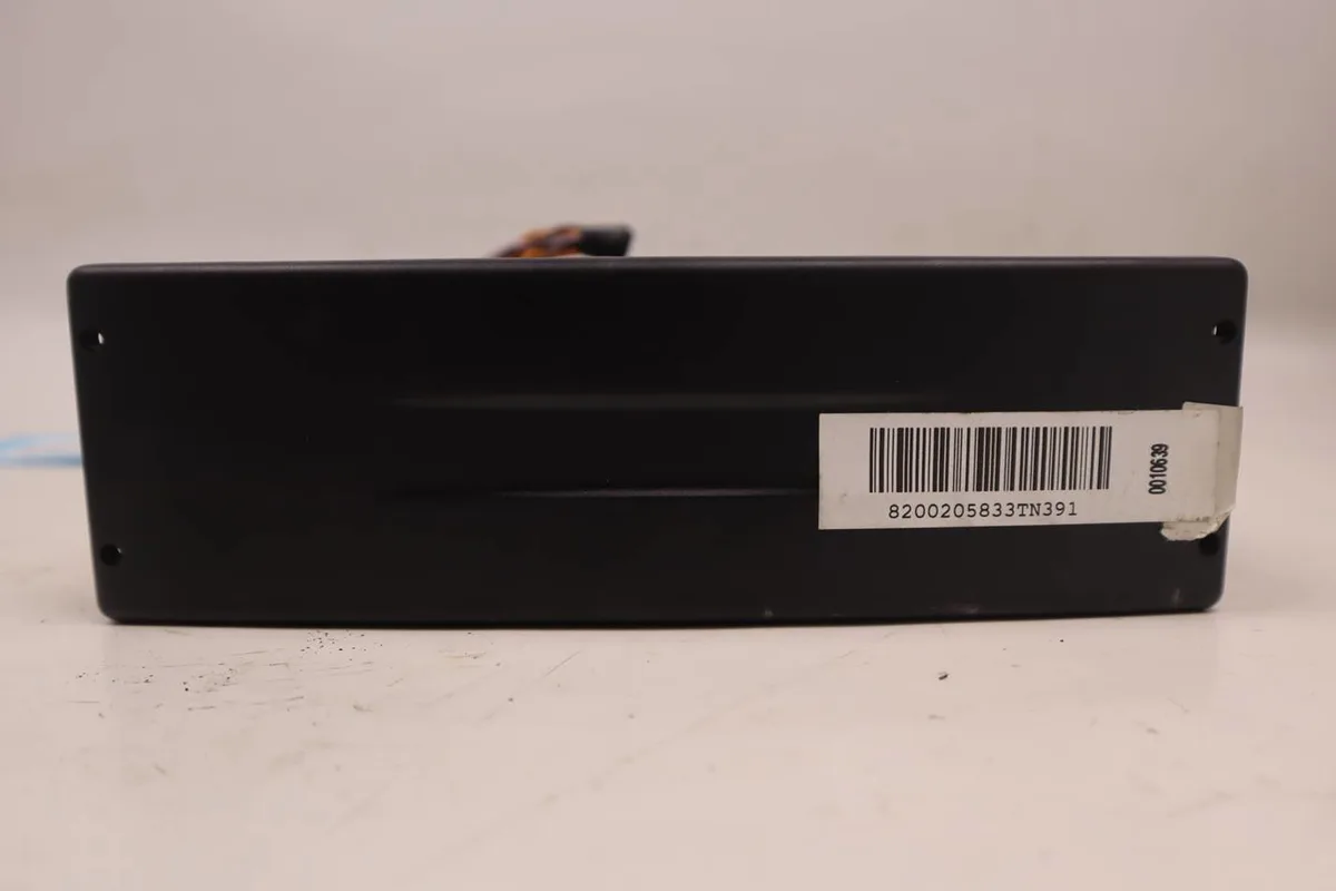 Autoradio Renault VEL SATIS (BJ0_) 2.2 dci (bj0e, bj0f) (2002-2009) 5 portes occasion