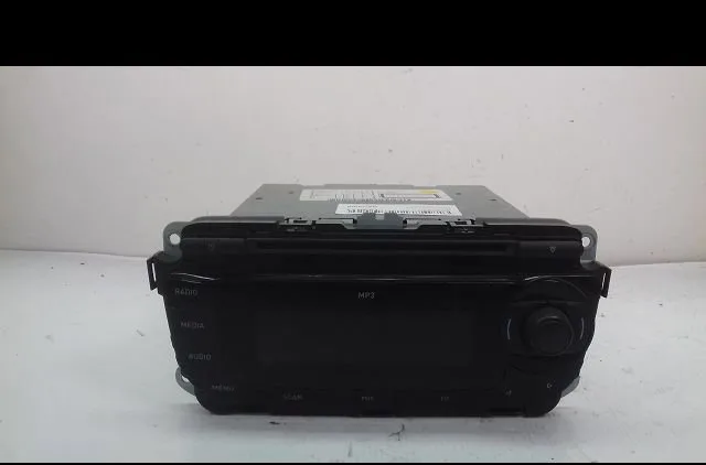 Autoradio Seat ALTEA (5P1) 1.9 tdi (2004) 5 portes occasion