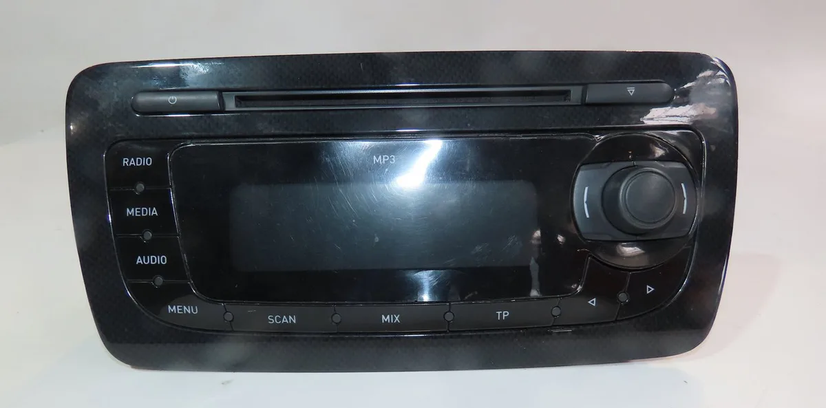 Autoradio Seat IBIZA IV (6J5, 6P1) 2.0 tdi (2010-2015) occasion