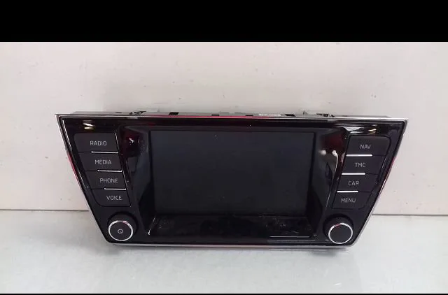 Autoradio Skoda FABIA III Break (NJ5) 1.4 tdi (2014) occasion