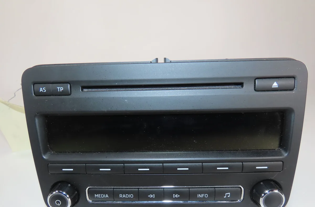 Autoradio Skoda ROOMSTER (5J7) 1.6 tdi (2010-2015) occasion