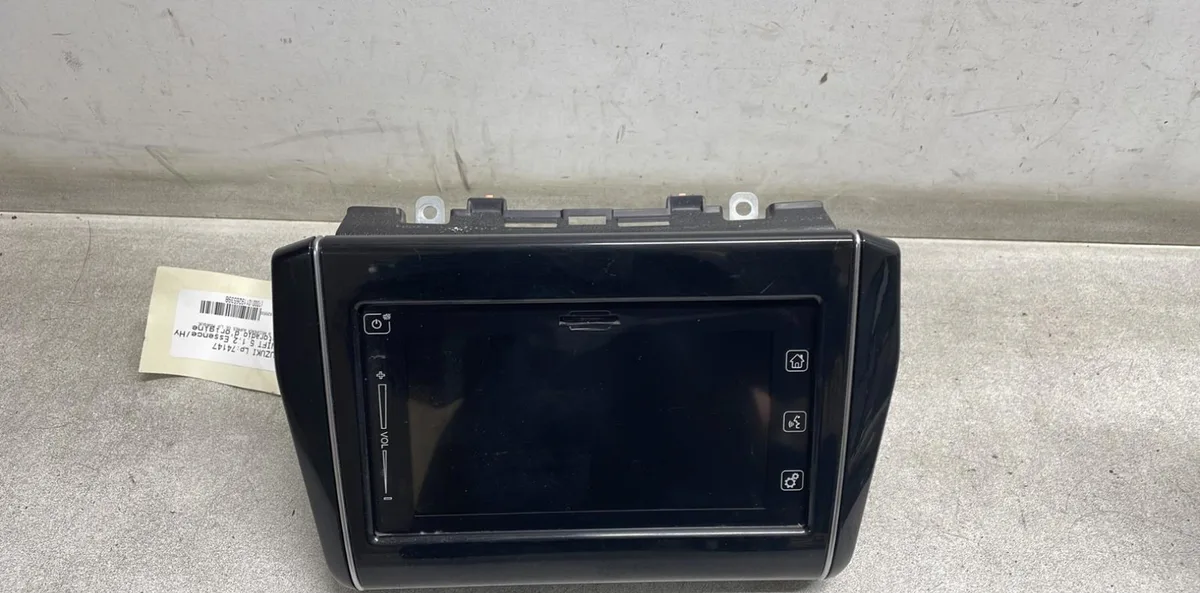 Autoradio Suzuki SWIFT V (AZ) 1.2 shvs (a2l412) (2017) occasion