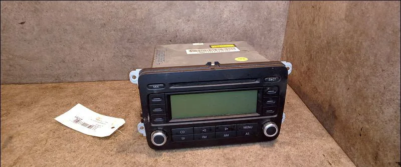 Autoradio Volkswagen GOLF V (1K1) 1.6 (2004-2008) occasion