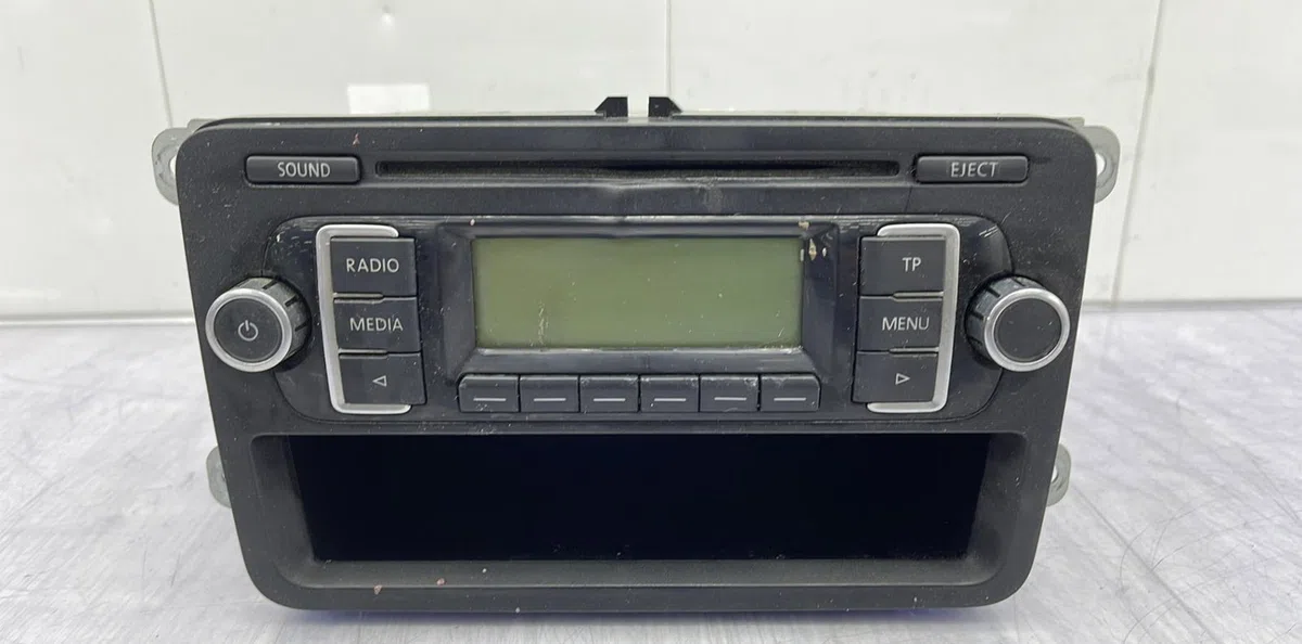 Autoradio VOLKSWAGEN POLO 5 PHASE 1 occasion