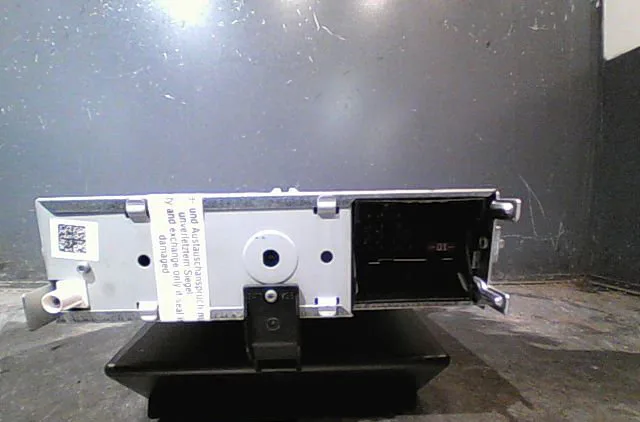 Autoradio Volkswagen POLO V (6R1, 6C1) 1.2 (2009) occasion