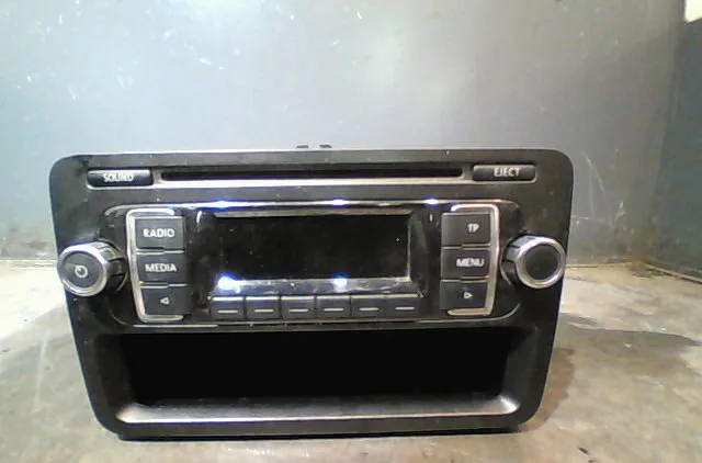 Autoradio Volkswagen POLO V (6R1, 6C1) 1.2 (2009) occasion