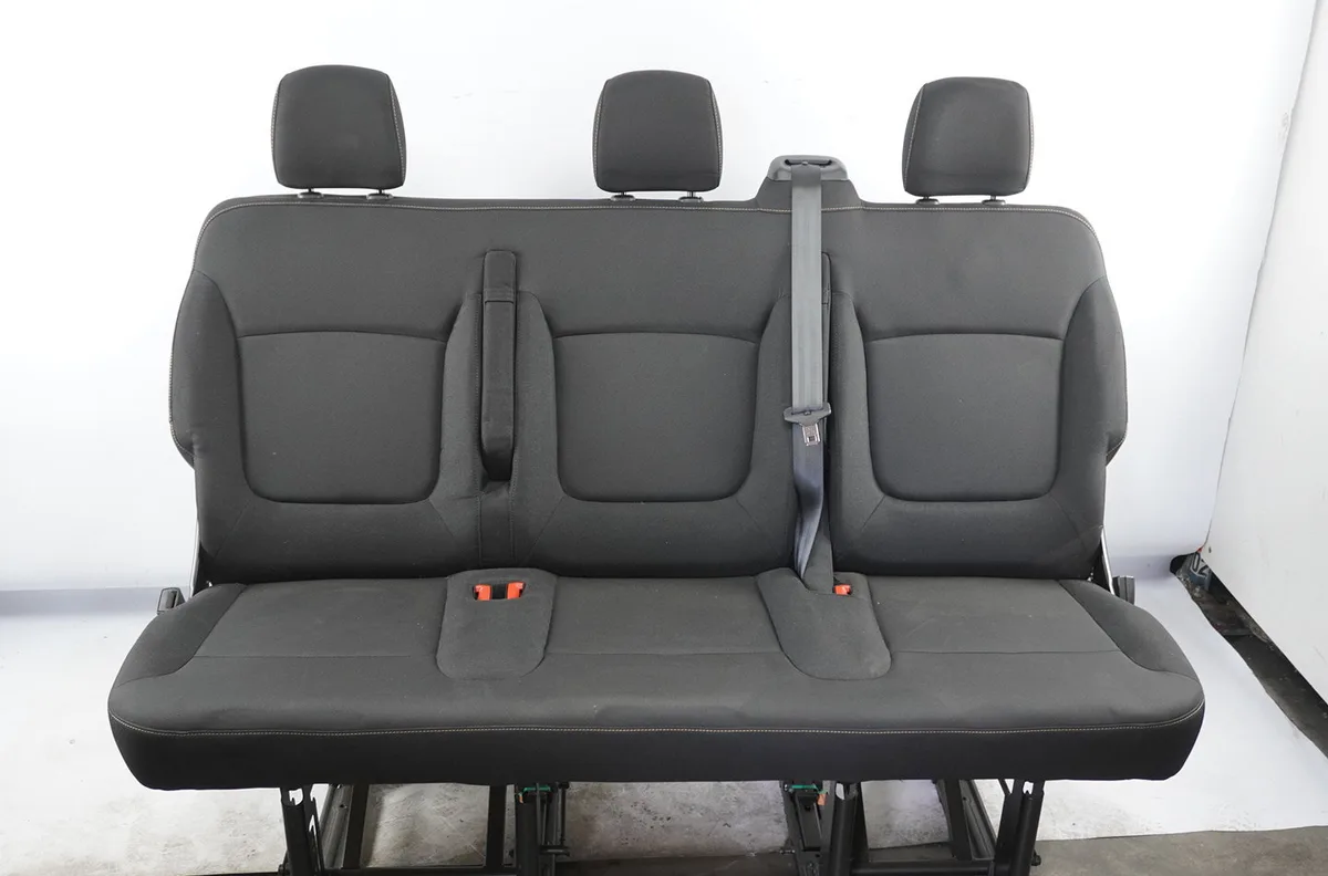 Banquette arrière supplémentaire - 7 places RENAULT TRAFIC III  1.6 DCI 145ch occasion