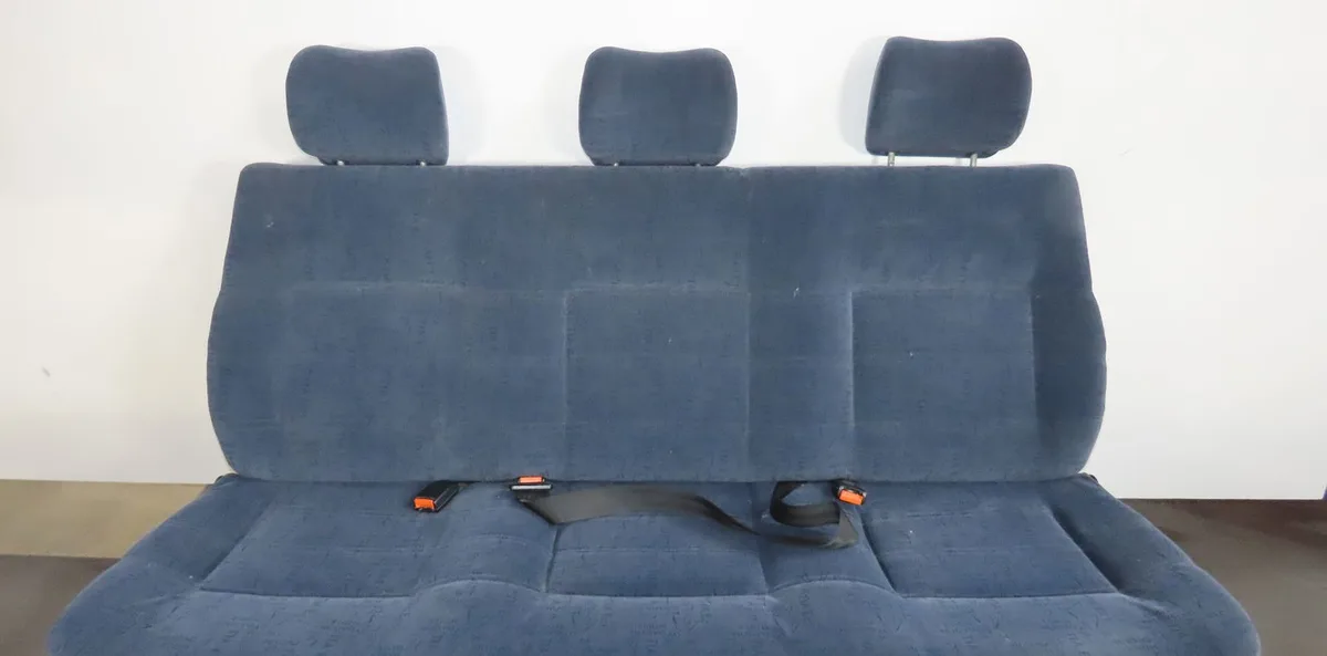Banquette arrière supplémentaire - 7 places Volkswagen TRANSPORTER IV Autobus-Autocar (70B, 70C, 7DB, 7DK, 70J, 70K 2.5