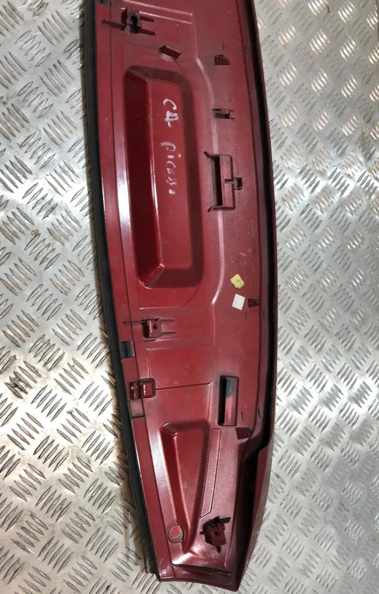 Becquet hayon CITROEN C4 PICASSO 1 occasion