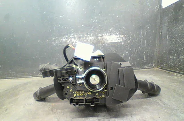 Bloc commodos Alfa romeo 147 (937_) 1.9 jtd (937.axd1a, 937.bxd1a) (2001-2010) occasion