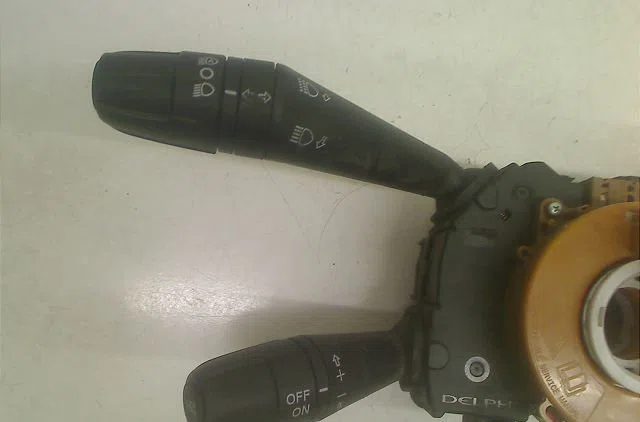 Bloc commodos Alfa romeo MITO (955_) 0.9 twinair (955axy1b) (2013-2018) occasion