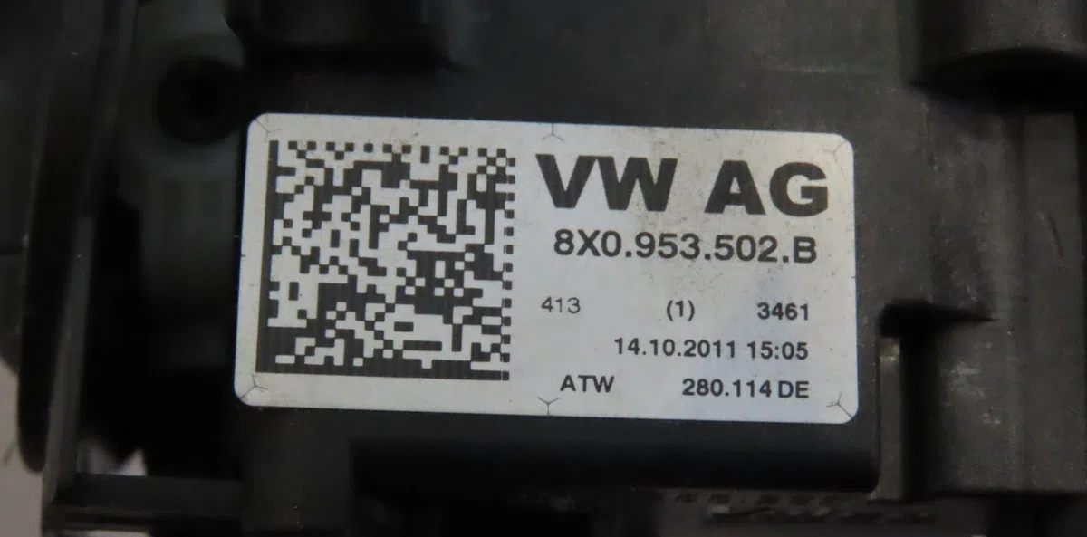 Bloc commodos Audi A1 (8X1, 8XK) 1.6 tdi (2011-2015) 3 portes occasion