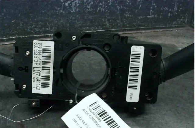 Bloc commodos Audi A6 C5 (4B2) 2.5 tdi quattro (1997-2005) occasion