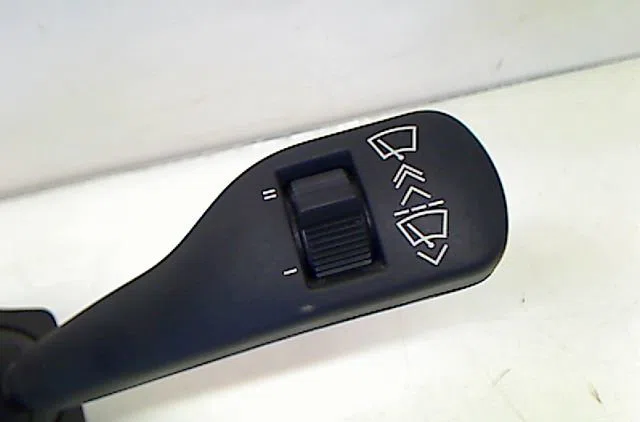 Bloc commodos B.M.W. SERIE 3 IV 2003 occasion