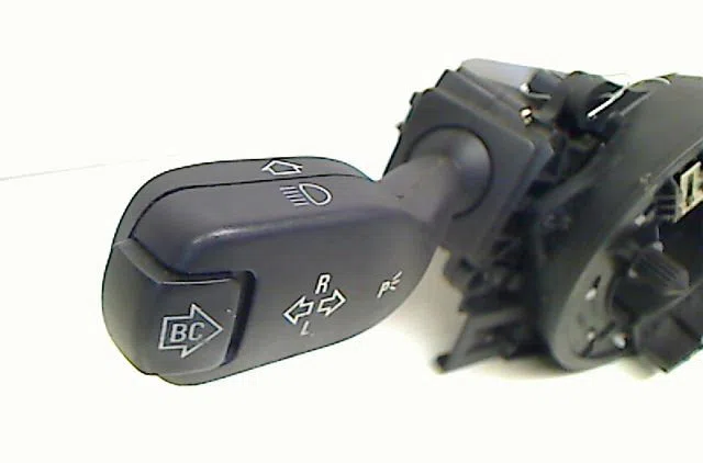 Bloc commodos B.M.W. SERIE 3 IV 2003 occasion