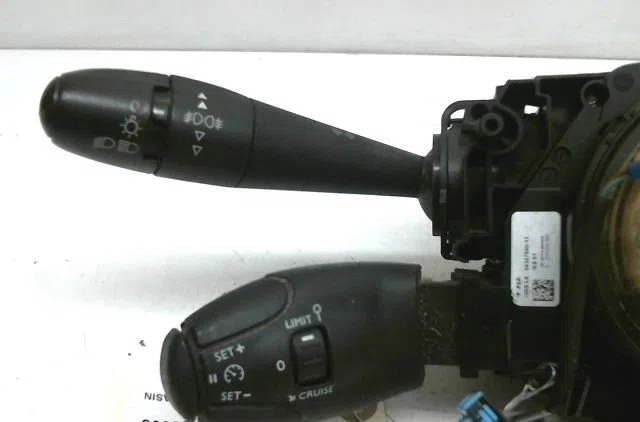 Bloc commodos Citroën C3 II (SC_) 1.6 hdi (2009-2016) 5 portes occasion