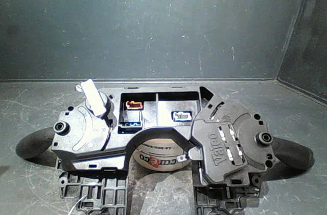 Bloc commodos Citroën C4 GRAND PICASSO I (UA_) 1.6 hdi (2006-2011) 5 portes occasion