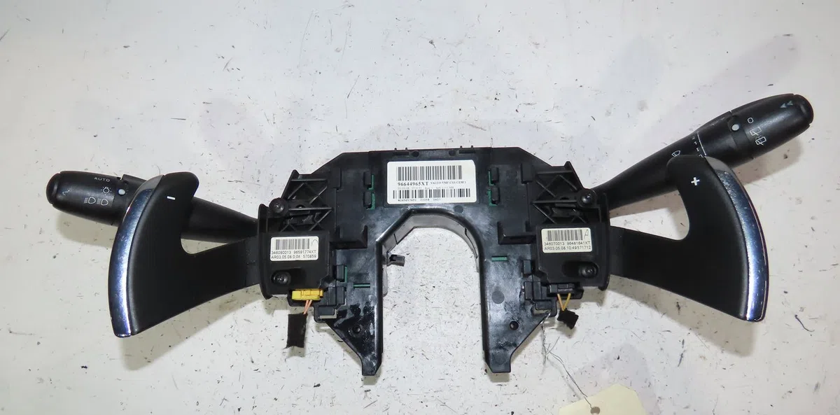 Bloc commodos Citroën C4 GRAND PICASSO I (UA_) 1.6 hdi (2006-2011) 5 portes occasion