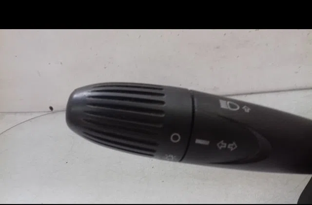Bloc commodos Fiat PUNTO (188_) 1.2 16v 80 (188.233, .235, .253, .255, .333, .353, .639,... (1999-2006) occasion