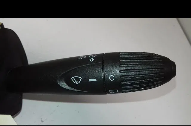 Bloc commodos Fiat PUNTO (188_) 1.2 60 (188.030, .050, .130, .150, .230, .250) (1999-2010) occasion